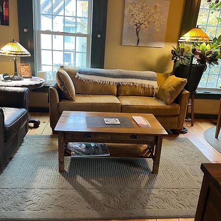 First Floor Apt With River View Hallowell Εξωτερικό φωτογραφία
